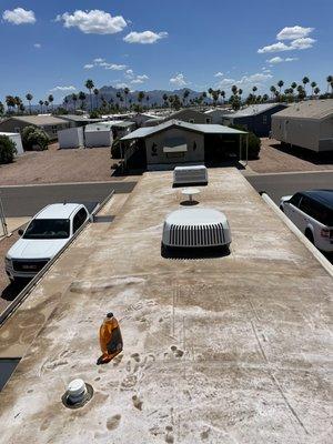 RV Roof Cleaning & Scoopin Poop