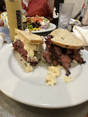 Picklelicious Pastrami Sandwich