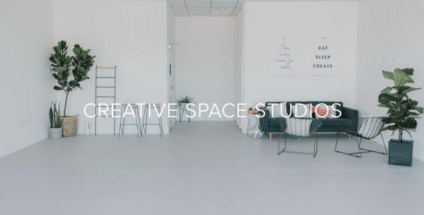 1000 sqft pure white space available to rent for photographers & creative entrepreneurs to teach, create and collaborate. Located in the Tri