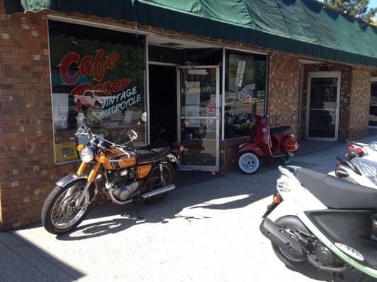 Front entrance with a Honda.