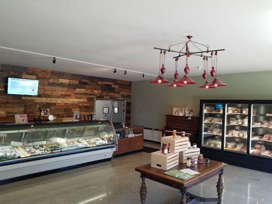 Our quaint retail store full of fresh, frozen, and smoked goodies!