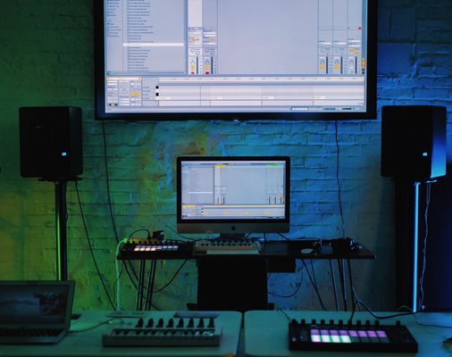 343 Labs classroom with MIDI controllers and Ableton Live