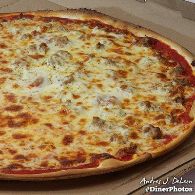 1/2 Cheese & 1/2 Sausage (18" Thin Crust)