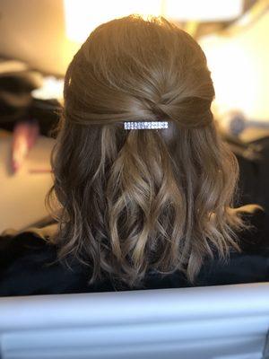 Half-Updo