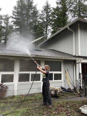 Exterior gutter pressure washing