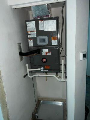 Air handler without stand