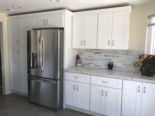 New Kitchen white shaker cabinets