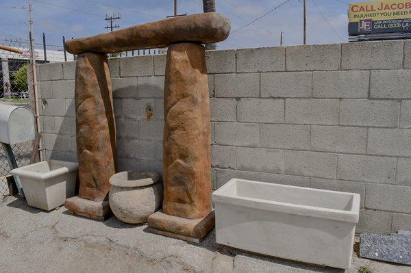 STONEHENGE WATER FOUNTAIN ( not set up ) AND PLANTERS