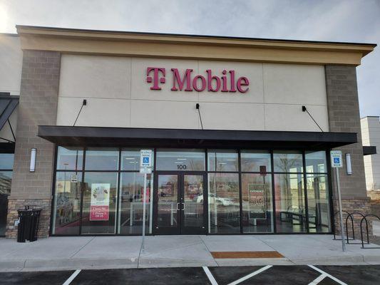 T-Mobile Storefront