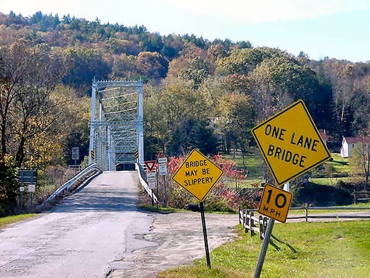 This is how it looks in the fall, which makes it a nice drive if it's too cool to picnic/swim!