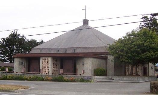 Sacred Heart Church as seen from Myrtle Avenue