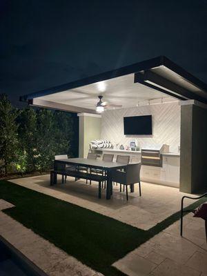 Full Patio Cover with BBQ and media wall. Outdoor Kitchen