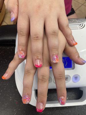 Pearsall nails design