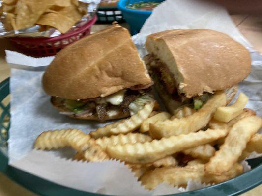 Cubana con Milanesa Torta