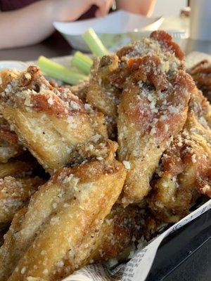 Garlic parm chicken wings