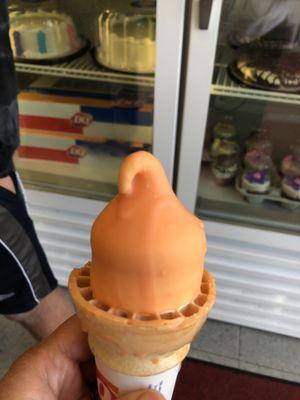 New dip flavor!  Orange creamsicle!! Kid sized cone