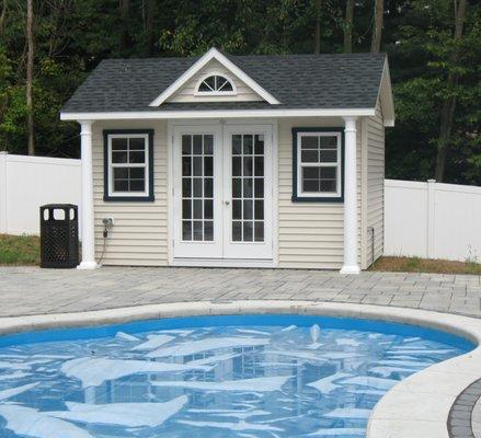 10 x 16 Pool house