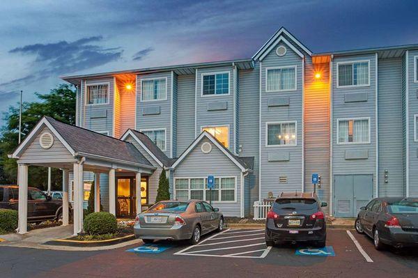 Microtel by Wyndham Atlanta Airport