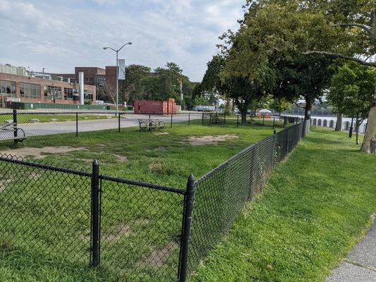 Octagon Dog Run, Roosevelt Island, NY