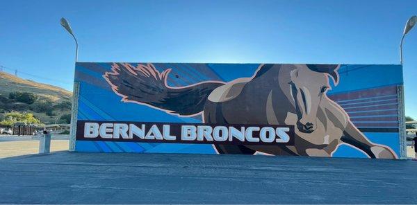 Broncos