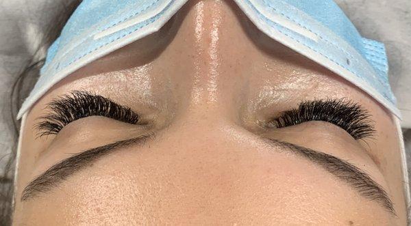 Full Volume Eyelash Extensions