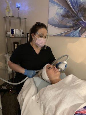 Award-Winning Cryo Facial & Collagen Glo