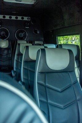 Mercedes Benz Sprinter van, 
leather interior 
Ceiling 
Equipped with 32 inches Tv and powerful stereo sound.