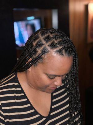 KNOTLESS BRAIDS