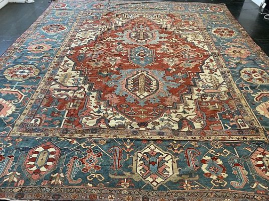 Rug No. 74732

Design Heriz Serapi

Size        16' 9" X 14' 2"

Color Red / Light Blue

Age         1880 

Origin Iran