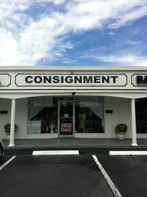 Chic boutique consignment is located in the Victorian shopping plaza on federal highway north of yamoto rd