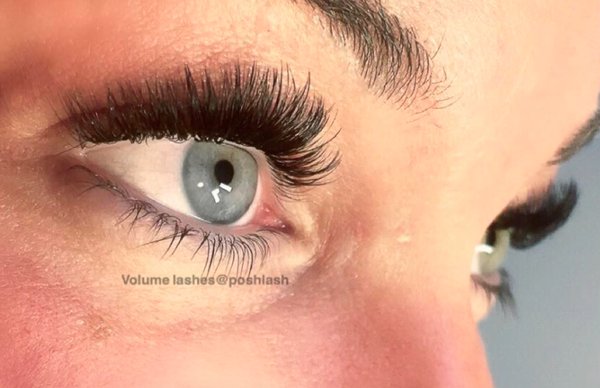 Volume Lashes, expert eyelash extensions