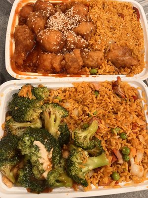 H7. Sesame Chicken D2. Chicken with Broccoli