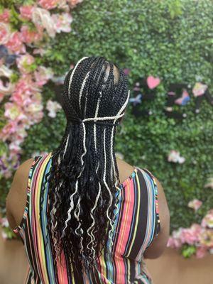 Small knotless braids