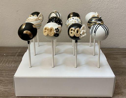 Simple cake pops