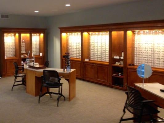 We offer comprehensive eye health services for all members of your family.