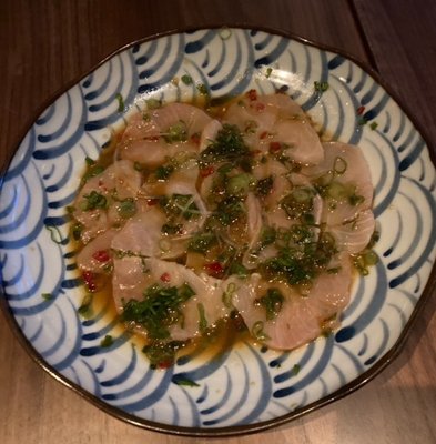 Yellowtail (Hamachi) with Diced Chilis in Warn Olive Oil = outstanding