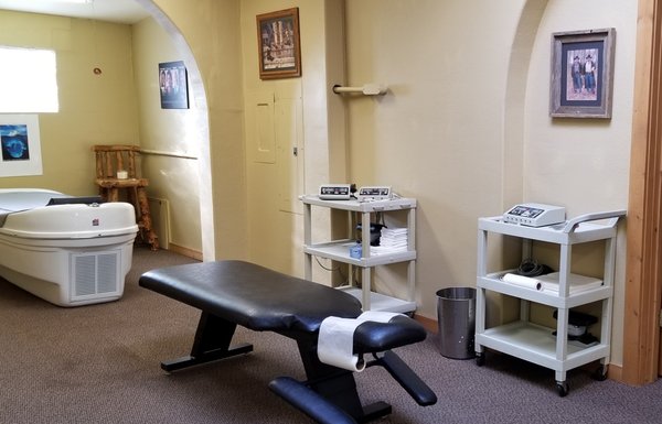 Log Cabin Chiropractic & Rehabilitation