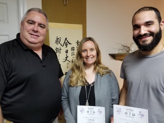 New Jikiden Reiki Practitioners lovin' their certificates!