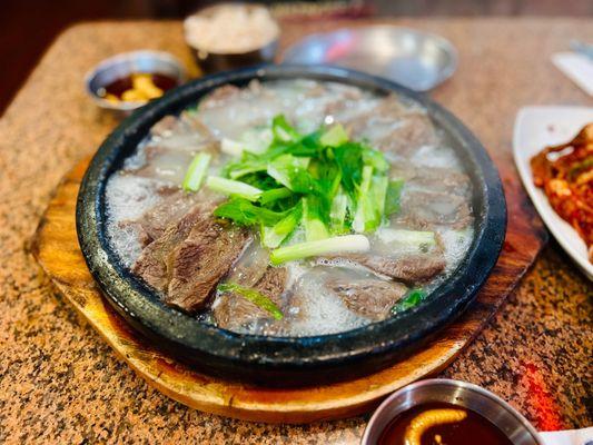 boiled beef plate - it was way below my expectation. The meat was tender but that's about it.