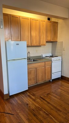 After picture of kitchen clean out ! Contact us today ! (718)409-0021 Mondays-Fridays from 9am-5pm