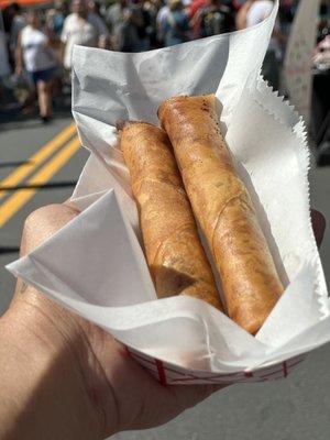 Kimchi ramen lumpia