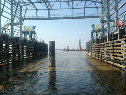 Louis Dreyfus new elevator just below the port of Baton Rouge