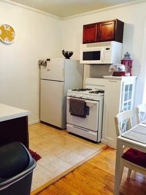 Kitchen / Dining Area - 1 Bedroom at Argyle Corridor