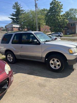 2002 ford explorer