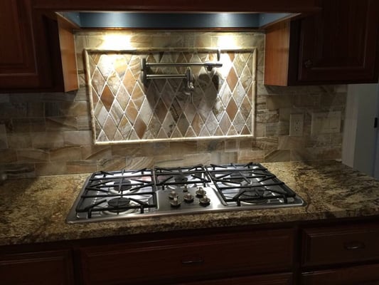 Onyx backsplash. Love it!