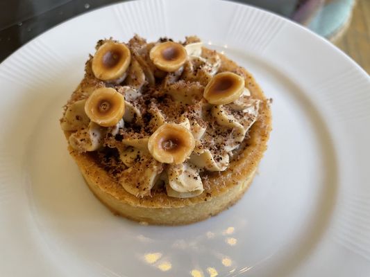 Hazelnut tart