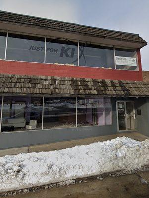 Just For Kix has dance/tumbling classes Upstairs!