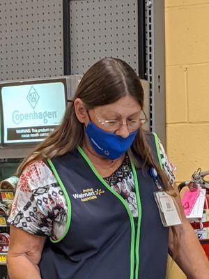 I mean Manager COVID-19 expert Dorothy strikes again with her bullshit use of her Walmart Mask.