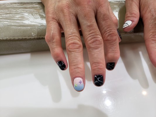 Marble gel nails