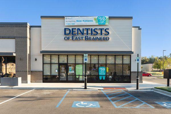 Looking for a family dentist in Chattanooga, TN? You have come to the right spot!